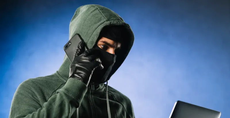 scammers police