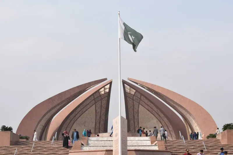 Pakistan court
