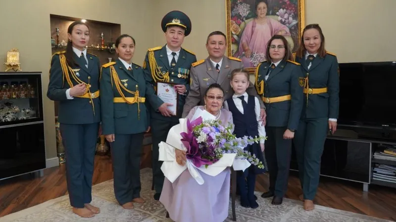 оперная певица Бибигуль Тулегенова