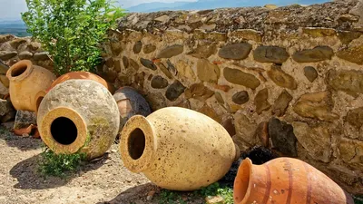 Археологическая находка, кувшины