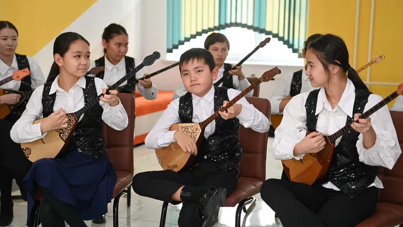 Школьник, школьники, ученик, ученики, школа, школы, школьное образование