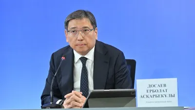 бывший аким Алматы Ерболат Досаев