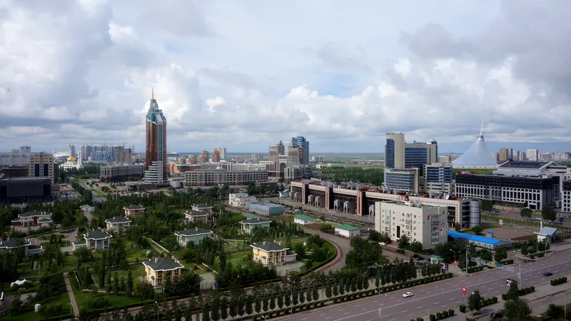 Астана, город Астана, достопримечательности Астаны, столица Казахстана, пейзаж Астаны, виды Астаны, виды города Астаны