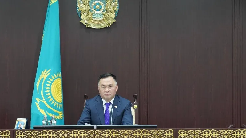 председатель Верховного суда РК Асламбек Мергалиев