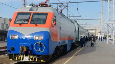 КТЖ, Казахстанские железные дороги, поезд, поезда, вагон, вагоны, ЖД, железнодорожный вокзал, платформа, пассажиры