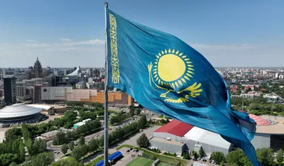 флаг, флаг Казахстана, государственный флаг Республики Казахстан, подтянтие флага