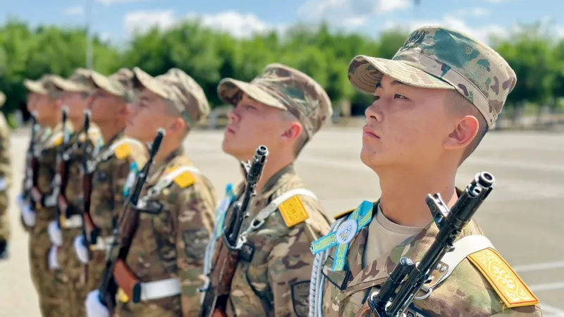 Военная служба, военнослужащие, военнослужащий, военные, военный, армия, солдаты, вооруженные силы, военные учения