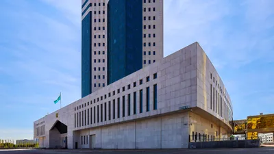 Аппарат Правительства РК, Правительство РК, здание Правительства РК