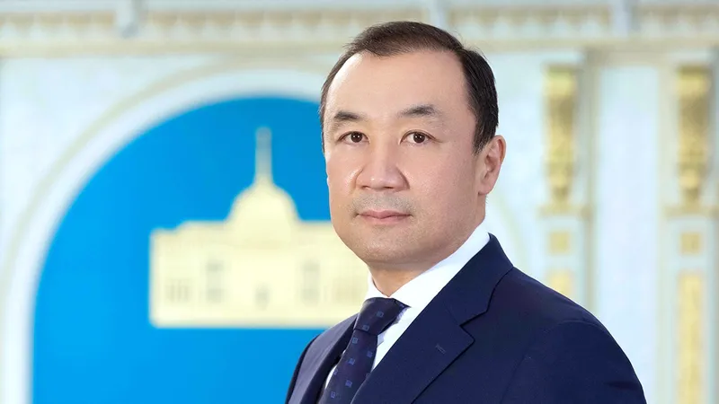 Министр транспорта РК Нурлан Сауранбаев