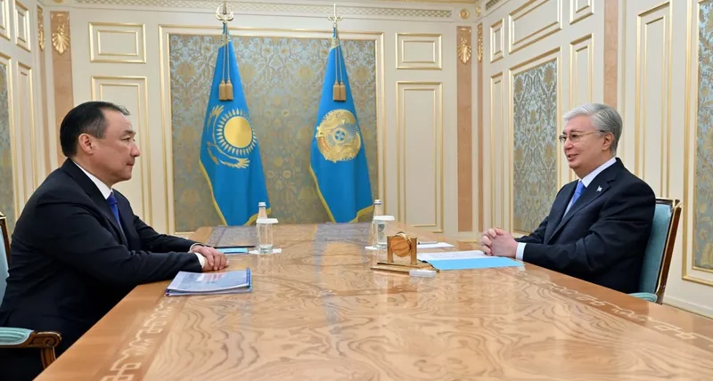 Касым-Жомарт Токаев и Нурлан Сауранбаев
