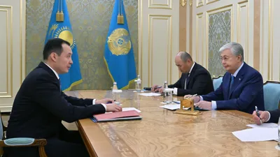 Касым-Жомарт Токаев, Санжар Жаркешов, QazaqGaz
