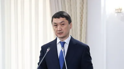 вице-министр промышленности и строительства
