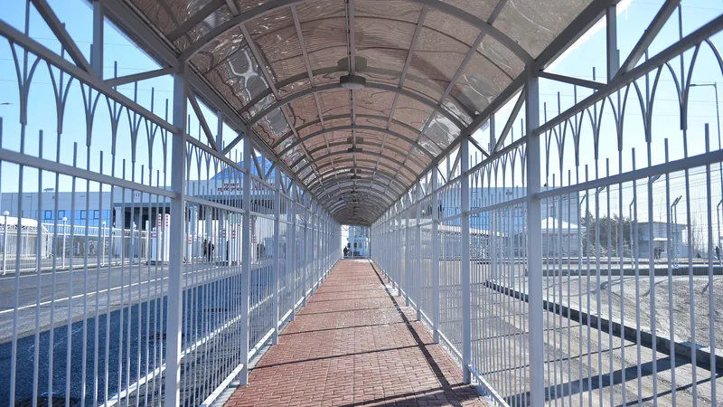 Контрольно-пропускной пункт Ак-Жол, Контрольно-пропускной пункт Кордай, КПП Ак-Жол, КПП Кордай, пункт пропуска, пункты пропуска, пограничная служба Кыргызстана, пограничная зона, пограничные зоны, граница Кыргызстана и Казахстана, границы Кыргызстана и Казахстана, границы КР и РК, граница КР и РК