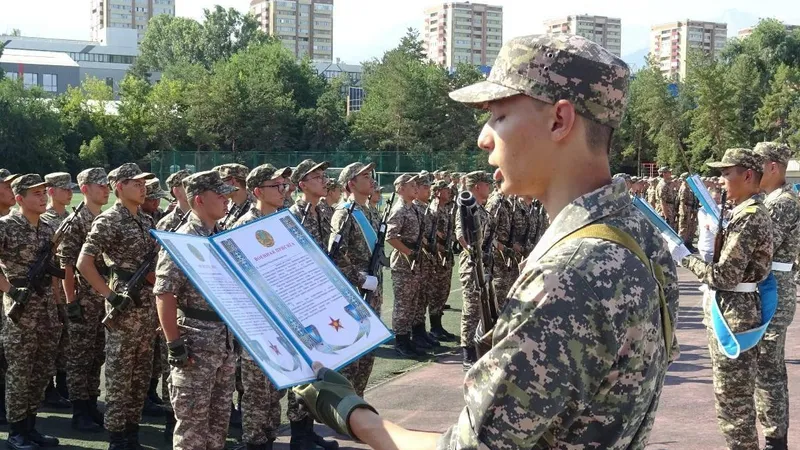 присяга, военнослужащие