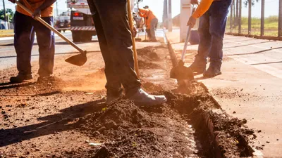 Ремонт дорог, ремонт дороги, дорожно-ремонтные работы, дорожные работы, знак дорожные работы