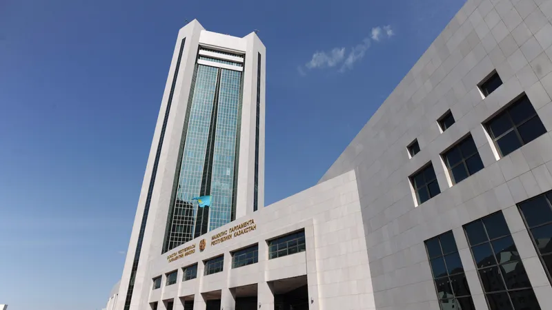 Мажилис Парламента РК, здание Мажилиса Парламента РК