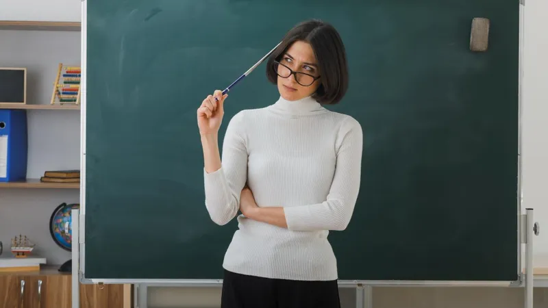 преподаватель, педагог