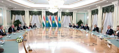 Акорда, переговоры с президентом 