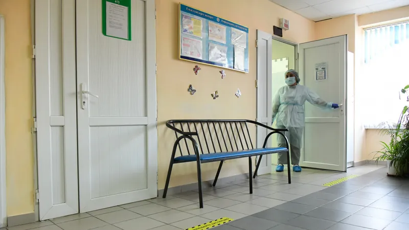 Больница, поликлиника, медицинское учреждение, медучреждение, врач, врачи, доктор, доктора, прием у врача, пациенты