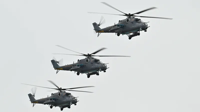 Военная спецтехника, военные вертолеты, военный вертолет, армия, военный полигон
