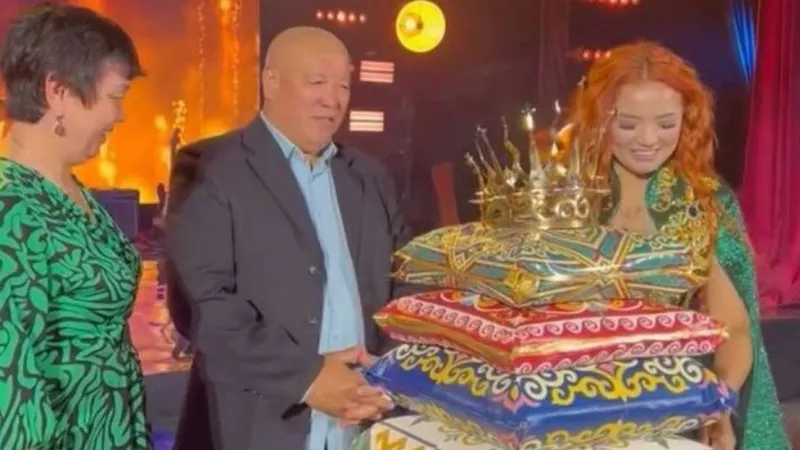 торт, Аселина Батыр, суд, кондитер