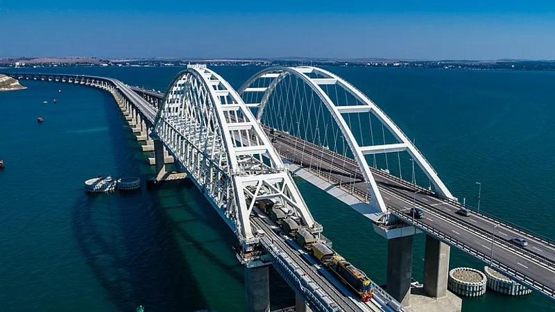 архитектурное сооружение, инфраструктура