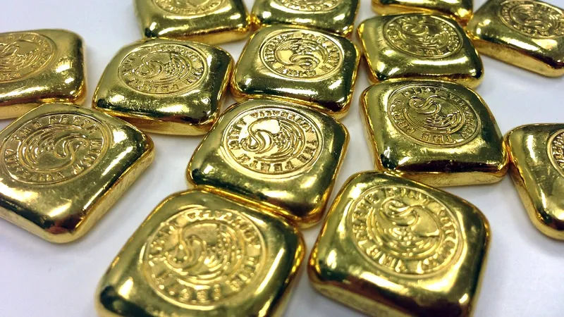слитки, драгоценный металл