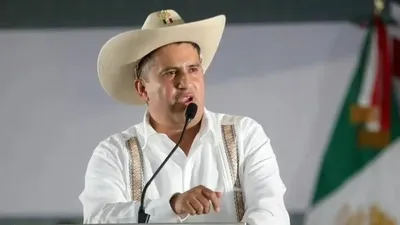 мэр Уруапан, Мексика