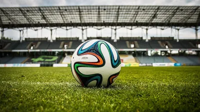 футбольное поле, стадион