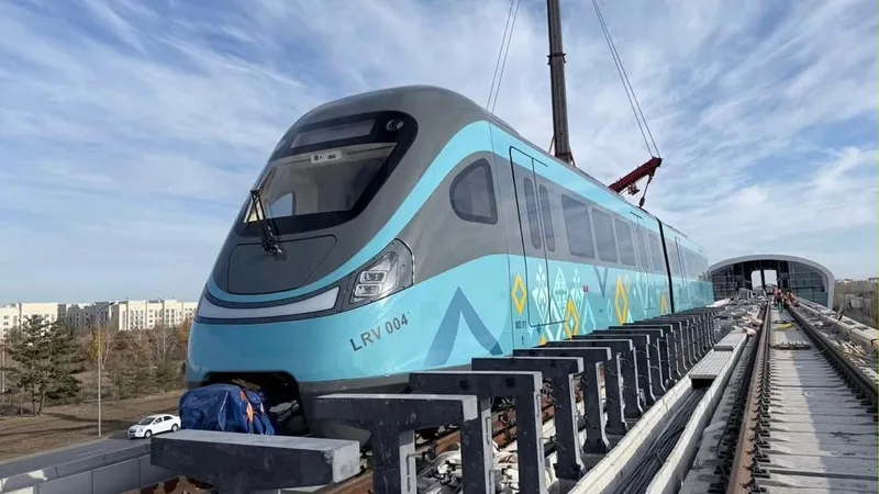 LRT, ЛРТ, общественный транспорт 