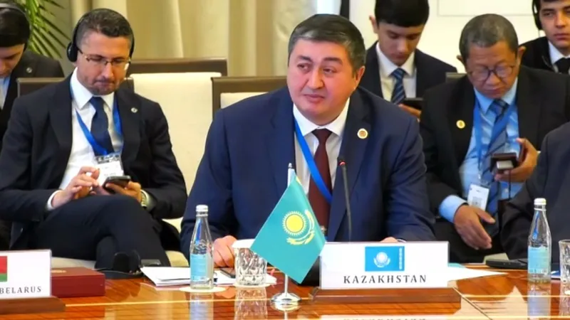 Судья Конституционного суда Асан Ескендиров