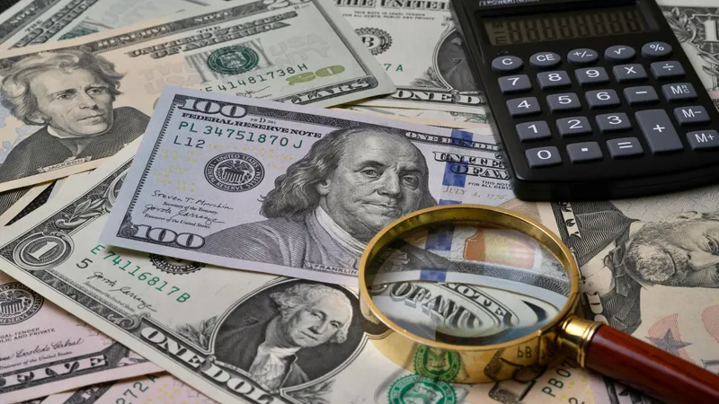 Доллар, доллары, курс доллара, американские доллары, доллары США 