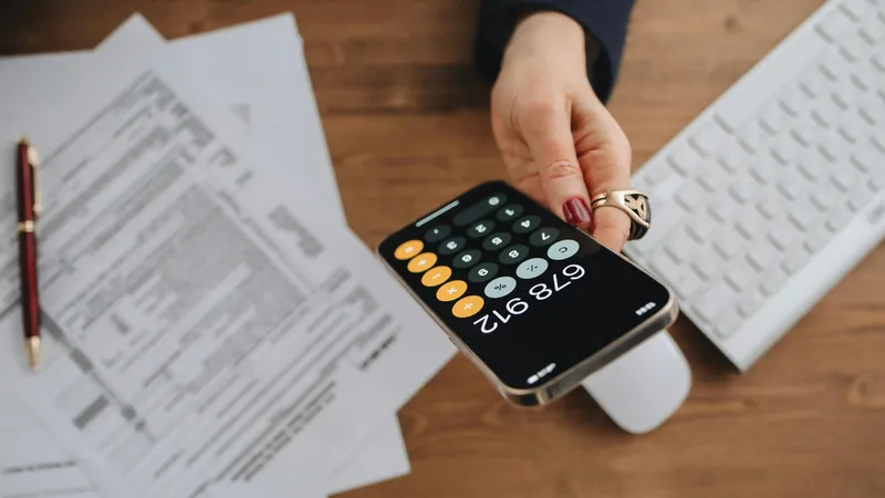 Налоги, пошлины, калькулятор, коммунальные услуги, квитанция, квитанции, налогообложение, налог, платеж, платежи, оплата, коммунальные услуги, коммунальные платежи, коммуналка, квартплата, коммунальный платеж, жилищно-коммунальные услуги, повышение тарифов за коммунальные услуги, долг за коммунальные услуги, задолженность за квартплату