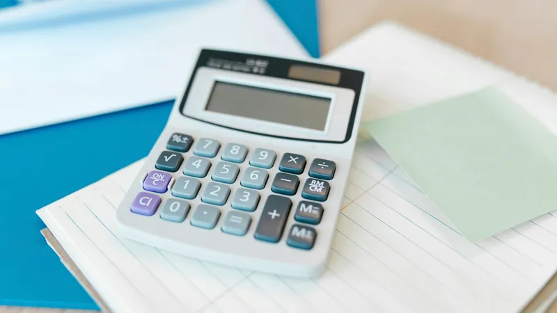 Налоги, пошлины, калькулятор, коммунальные услуги, квитанция, квитанции, налогообложение, налог, платеж, платежи, оплата, коммунальные услуги, коммунальные платежи, коммуналка, квартплата, коммунальный платеж, жилищно-коммунальные услуги, повышение тарифов за коммунальные услуги, долг за коммунальные услуги, задолженность за квартплату