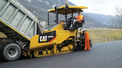 строительство, укладка асфальта