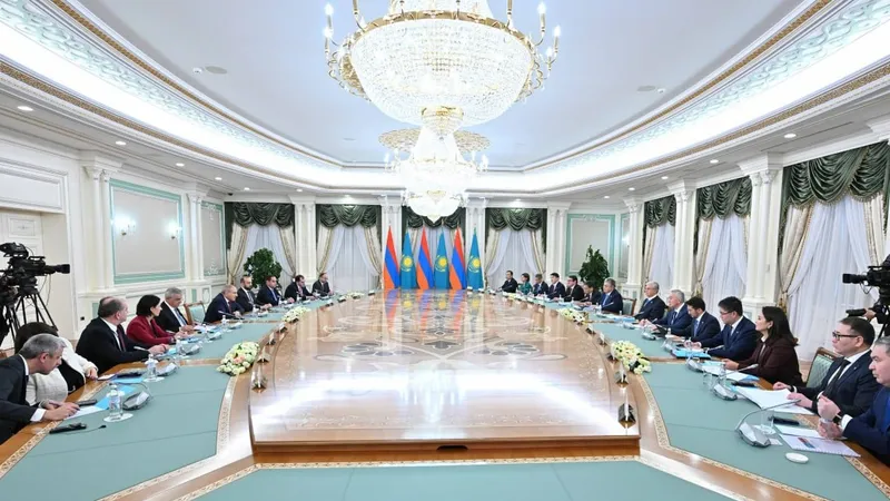 Армения, Казахстан