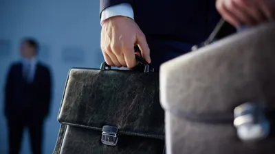 государственные служащие