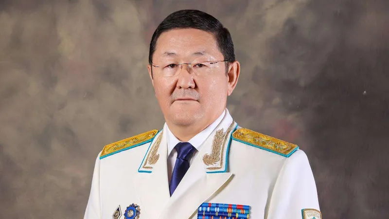 генеральный прокурор РК Берик Асылов