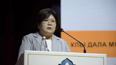 председатель Конституционного суда Эльвира Азимова