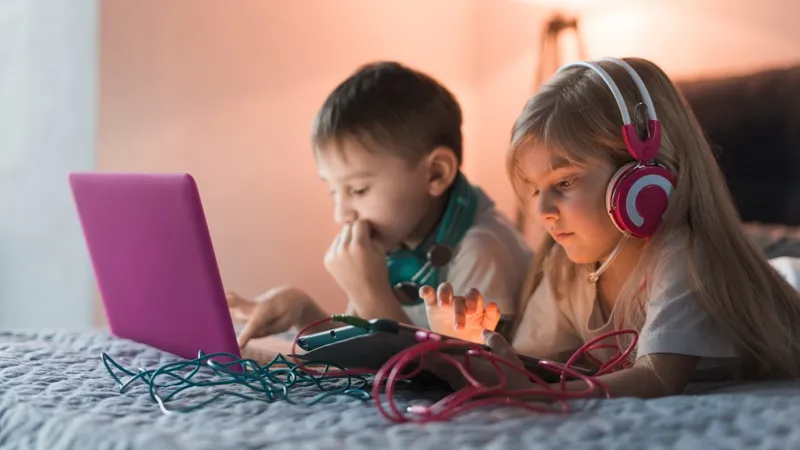 социальные сети, интернет