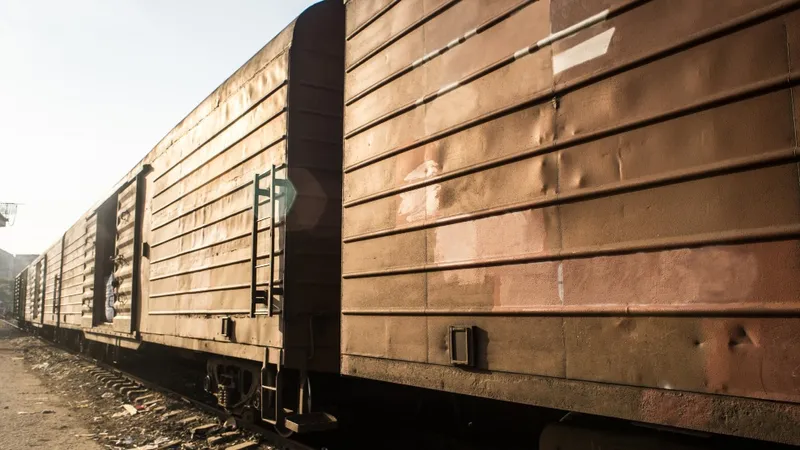 грузоперевозки, логистика