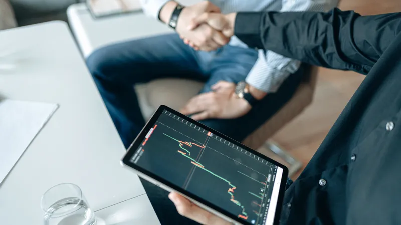 Биржевая торговля, ценные бумаги, торговля ценными бумагами, акция, акции, фондовая биржа, фондовый рынок, график, графики