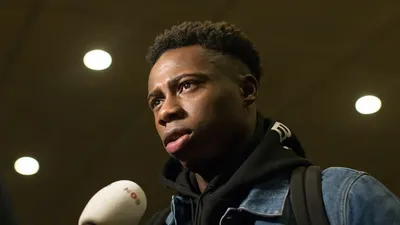 футболист, нападающий Спартака