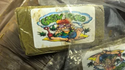 наркотические вещества, контрабанда