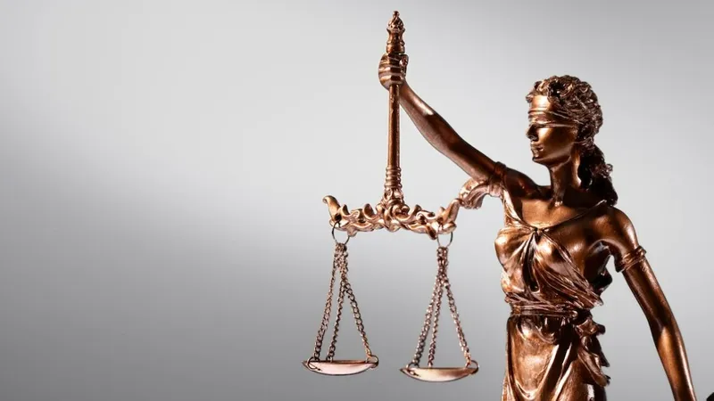 правосудие, судебная система