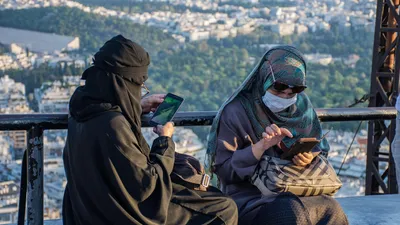 Женщины в никабе