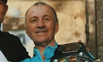 Александр Колесников