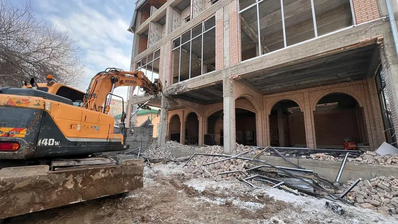 снос, Алматы, суд