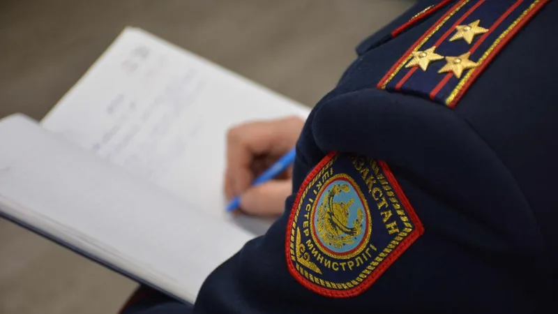 Полиция, полицейский, полицейские, сотрудники полиции, правоохранительные органы, погоны