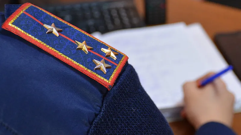 Полиция, полицейский, полицейские, сотрудники полиции, правоохранительные органы, погоны